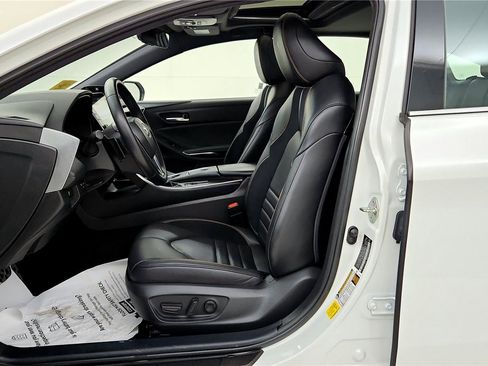 Certified 2020 Toyota Avalon XSE image 34
