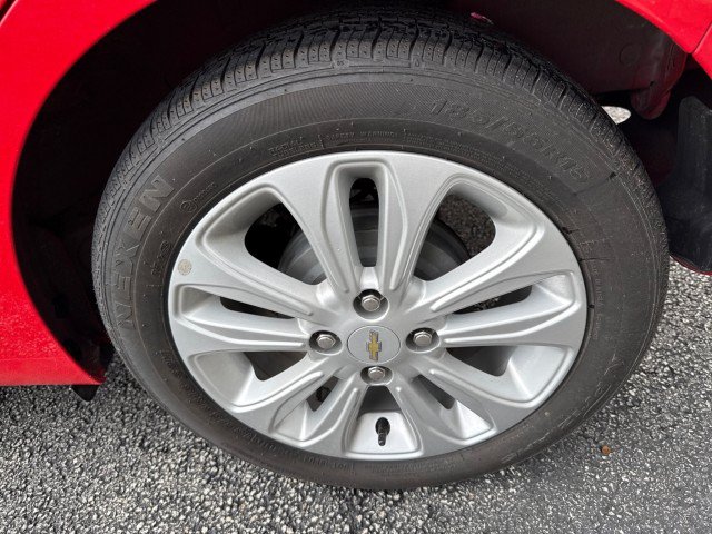 Used 2017 Chevrolet Spark LT FWD image 11