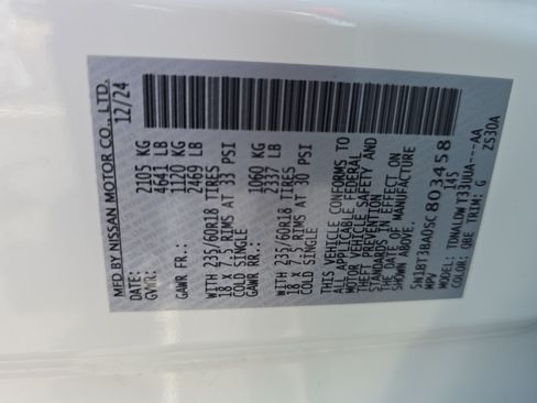 Used 2025 Nissan Rogue SV FWD image 36
