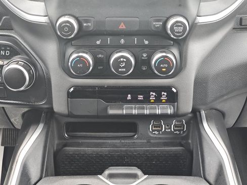 Used 2021 RAM 1500 Big Horn image 35