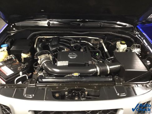 Used 2015 Nissan Xterra PRO-4X w/ Pro-4x Leather Package image 39