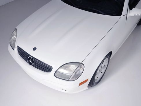 Used 2002 Mercedes-Benz SLK 320 image 8