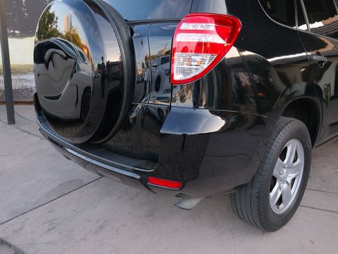 Used 2009 Toyota RAV4 2WD image 38