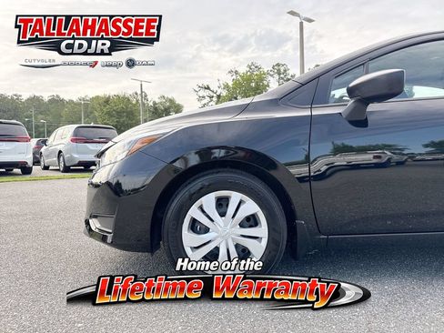 Used 2025 Nissan Versa S w/ Trunk Package FWD image 13