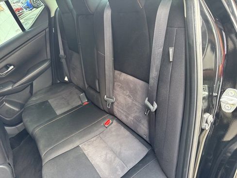 Used 2021 Nissan Sentra SR image 9