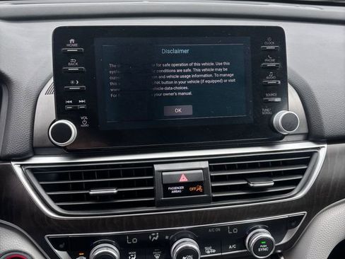 Used 2018 Honda Accord EX image 13