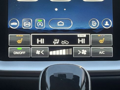 Certified 2025 Subaru Outback Premium w/ Popular Package #1A image 27