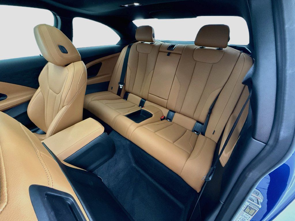Used 2024 BMW 230i Coupe w/ Premium Package RWD image 20