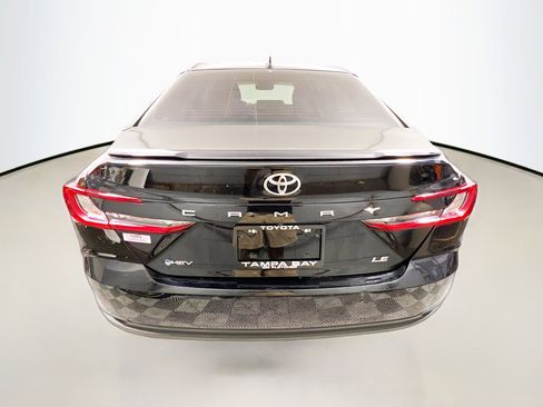 Used 2025 Toyota Camry LE w/ Convenience Package FWD image 6