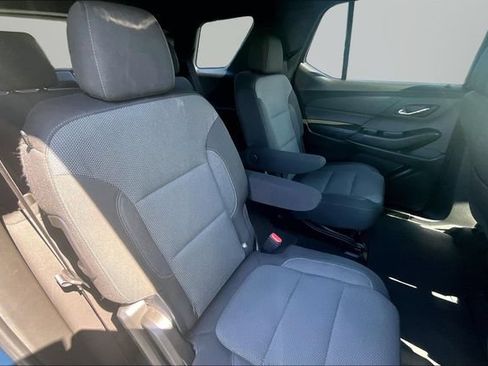 Used 2023 Chevrolet Traverse LT AWD/4WD image 26