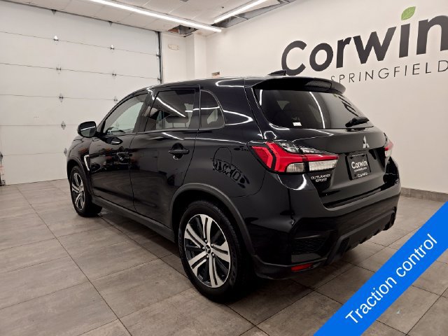 Used 2024 Mitsubishi Outlander Sport SE AWD/4WD image 3