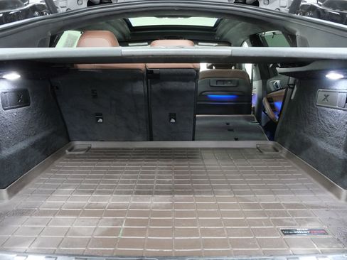 Used 2022 BMW X6 M50i w/ Executive Package image 28