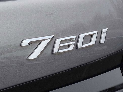 New 2026 BMW 760i xDrive w/ Executive Package image 13