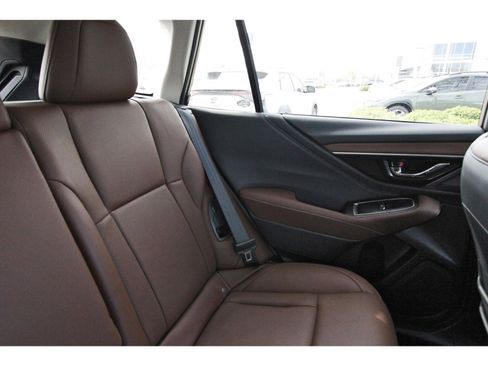 Used 2025 Subaru Outback Touring image 12
