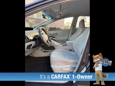 Used 2015 Toyota Prius One image 27