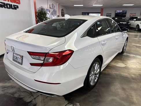 Used 2018 Honda Accord LX image 7