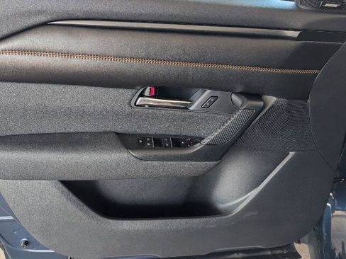 Used 2025 MAZDA CX-50 AWD 2.5 S w/ Weather Package image 21