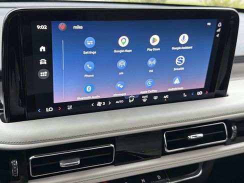 Used 2025 Lincoln Aviator Reserve w/ Equipment Group 201A AWD/4WD image 26
