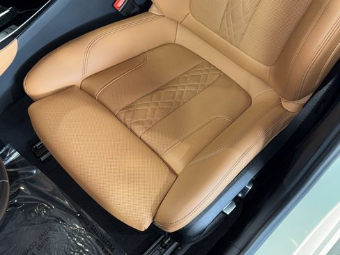 Used 2023 BMW 540i w/ M Sport Package RWD image 34