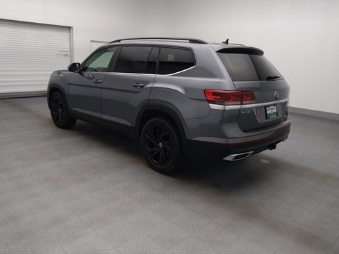 Used 2023 Volkswagen Atlas SE w/ Black Wheel Package FWD image 3