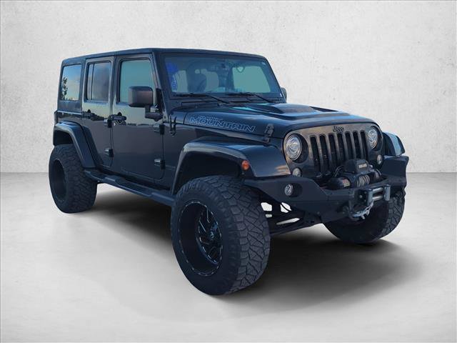 Used 2017 Jeep Wrangler Unlimited Sahara AWD/4WD image 3