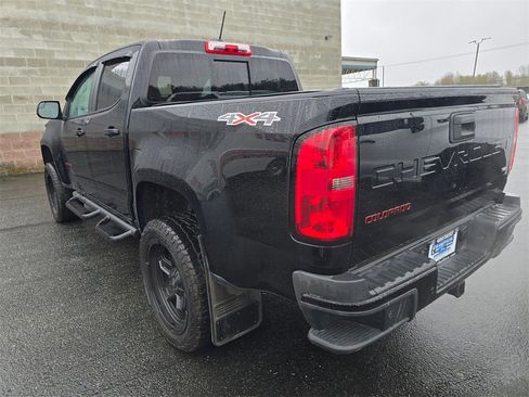 Used 2022 Chevrolet Colorado LT w/ Redline Special Edition image 5
