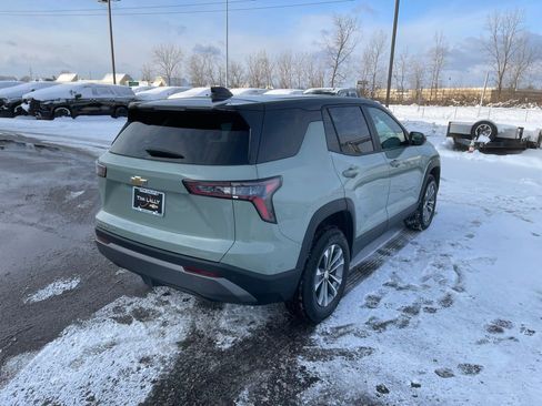 New 2026 Chevrolet Equinox LT w/ Convenience Package II image 7