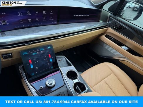 Used 2025 Cadillac Escalade IQ Sport 2 image 30
