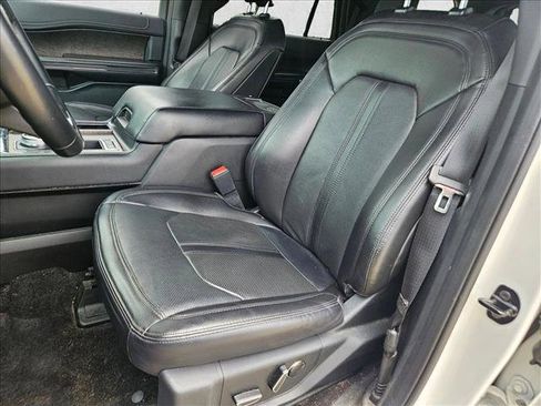 Used 2021 Ford Expedition Limited RWD image 12