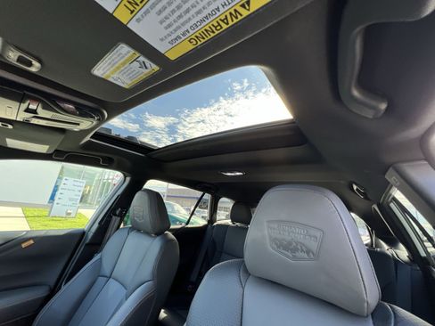 Used 2024 Subaru Outback Wilderness AWD/4WD image 21