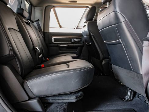 Used 2018 RAM 3500 Laramie AWD/4WD image 34