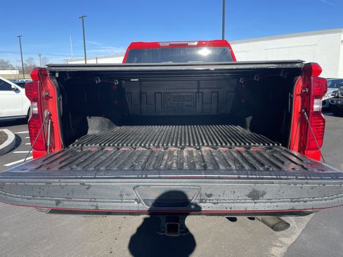 Used 2022 Chevrolet Silverado 2500 Custom w/ Snow Plow Prep/Camper Package image 20