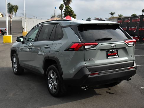 Used 2023 Toyota RAV4 XLE image 6