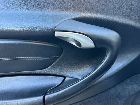 Used 2002 Porsche 911 Carrera 4 image 11