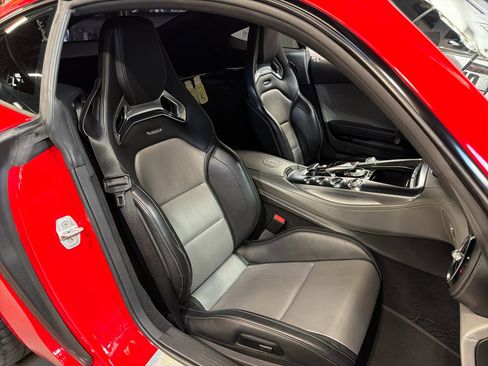 Used 2016 Mercedes-Benz AMG GT S image 19