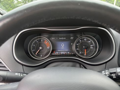 Used 2020 Jeep Cherokee Limited AWD/4WD image 31
