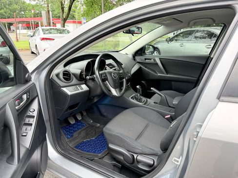 Used 2012 MAZDA MAZDA3 i Touring FWD image 12