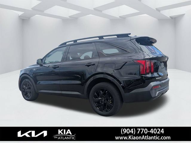 Used 2023 Kia Sorento S w/ Panoramic Sunroof Package AWD/4WD image 4
