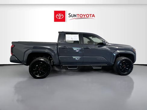 Used 2026 Toyota Tacoma SR5 image 2