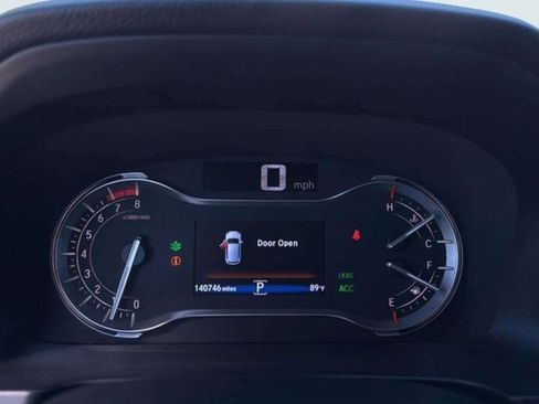 Used 2016 Honda Pilot Elite image 10