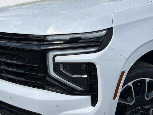 New 2026 Chevrolet Suburban RST w/ Advanced Technology Package AWD/4WD image 9