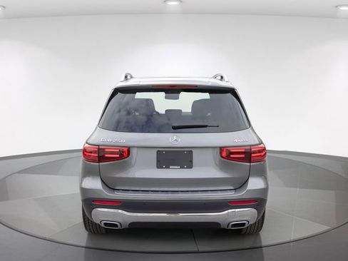 New 2026 Mercedes-Benz GLB 250 4MATIC image 8