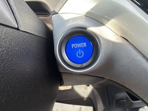 Used 2020 Chevrolet Bolt LT image 25