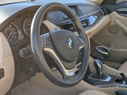 Used 2015 BMW X1 xDrive28i image 9