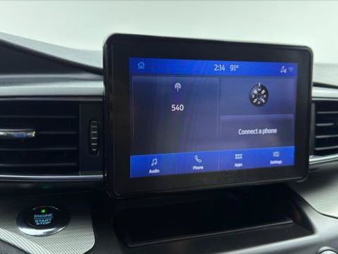 Used 2020 Ford Explorer XLT w/ Equipment Group 202A RWD image 29