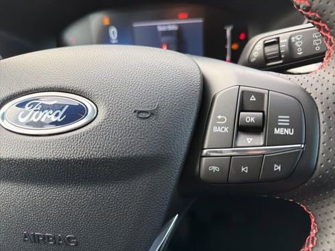 New 2026 Ford Escape ST-Line w/ Tech Pack #1 image 18