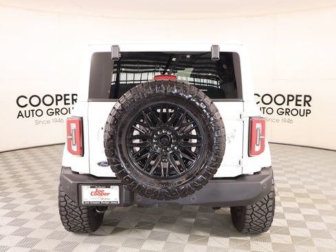 Used 2025 Ford Bronco Outer Banks AWD/4WD image 22