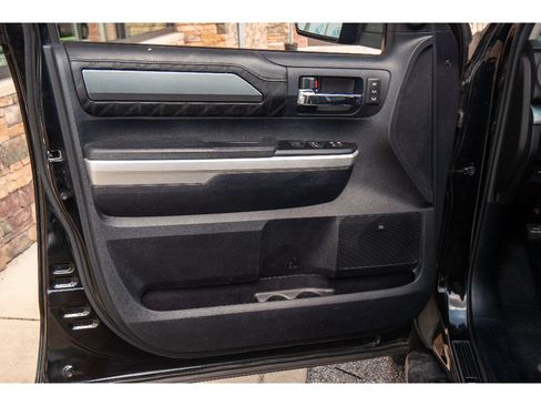 Used 2015 Toyota Tundra Platinum AWD/4WD image 10