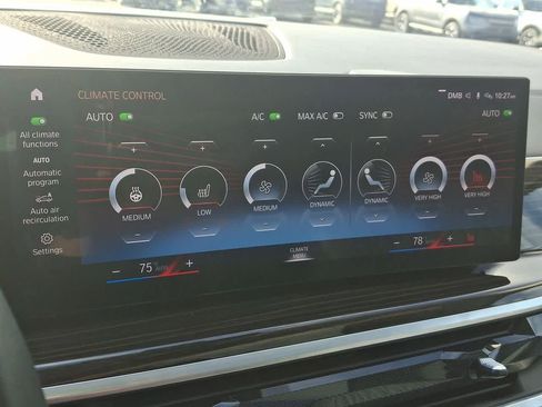 Used 2023 BMW X7 xDrive40i image 25