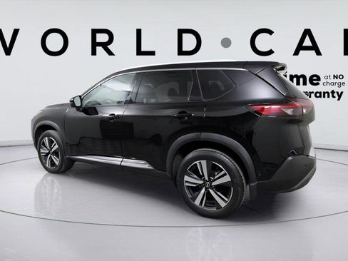 Used 2023 Nissan Rogue SL w/ SL Premium Package image 7